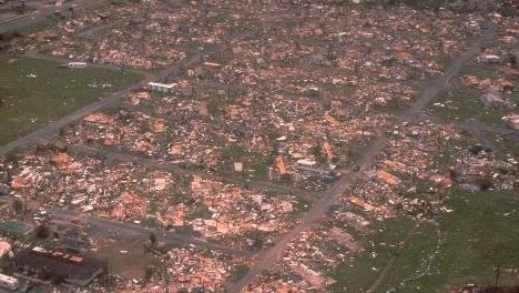 Major Hurricane Andrew damage (The Weather Channel)